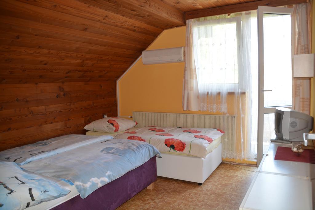 Areal Hradisek Villa Klobouky u Brna Екстериор снимка